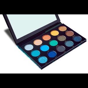 3/$39 NEW Hipdot CENOTE eyeshadow palette